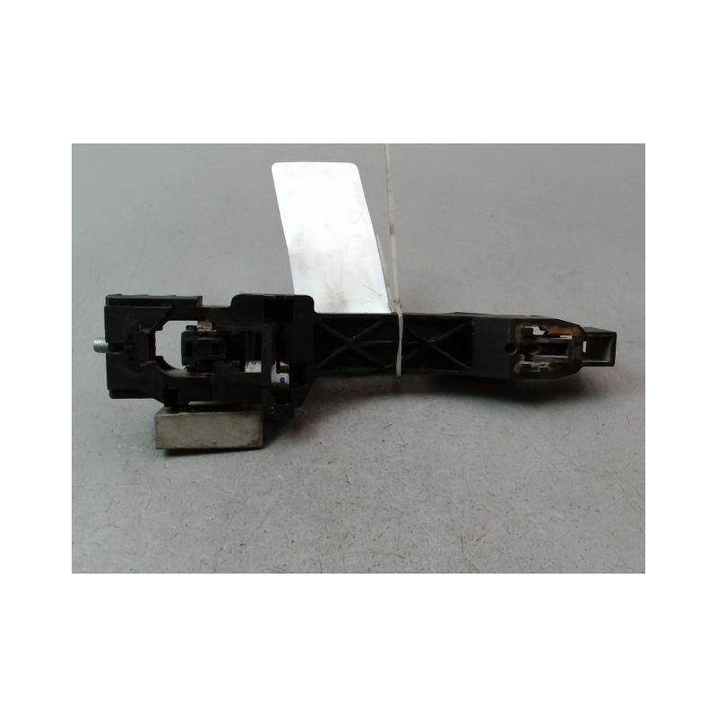 POIGNEE EXTERIEURE PORTE AVANT GAUCHE NISSAN NAVARA DOUBLE CABINE