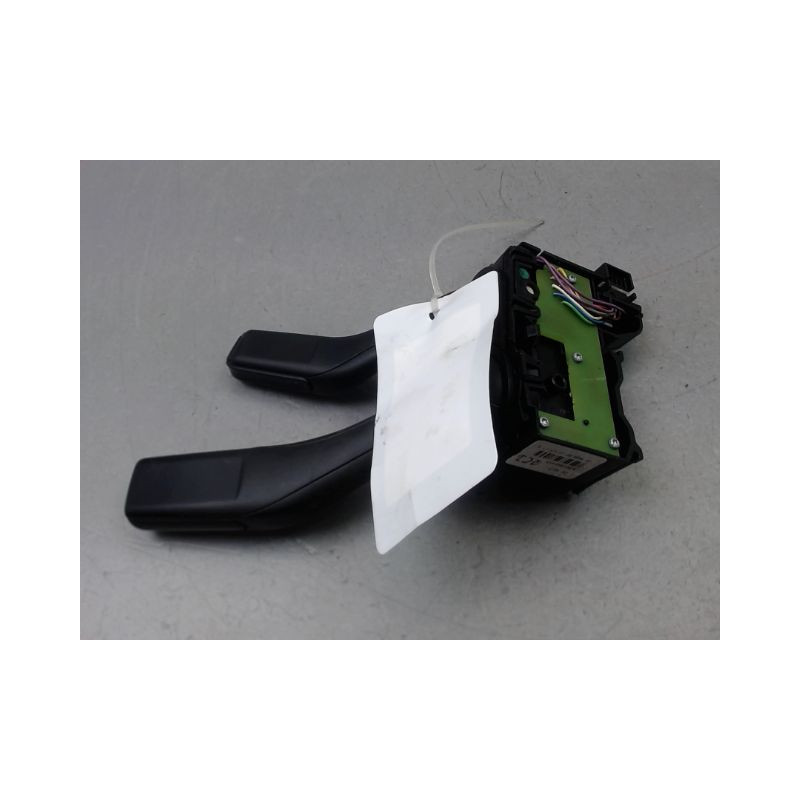 COMMANDE CLIGNOTANT AUDI A3 II Phase 1 (8P) 2003-2008