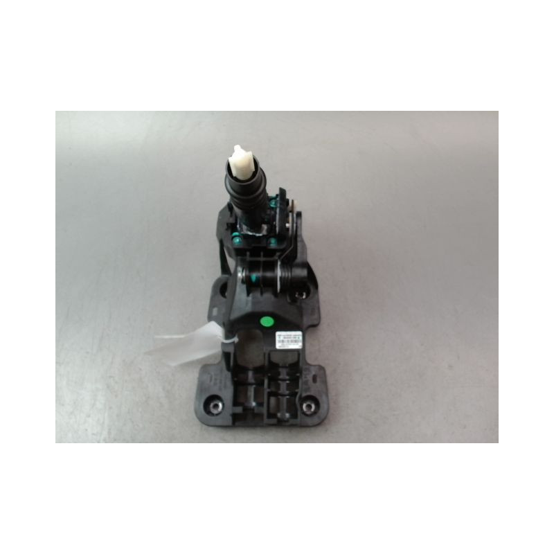 LEVIER DE VITESSES PEUGEOT 208 1.5 BlueHDI 100
