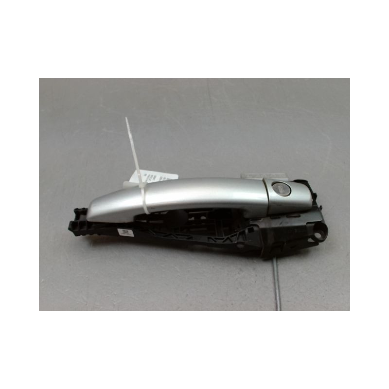 POIGNEE EXTERIEURE PORTE AVANT GAUCHE OPEL CORSA V (E) 2014-...