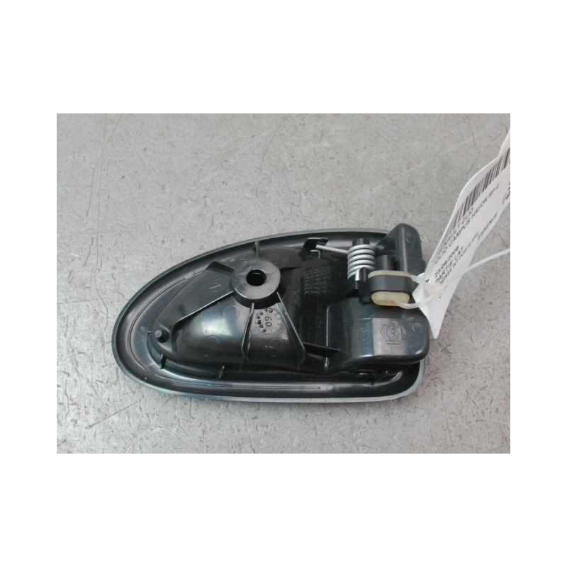 POIGNEE INTERIEURE PORTE ARRIERE GAUCHE RENAULT CLIO CAMPUS II Phase 2 2009-2012
