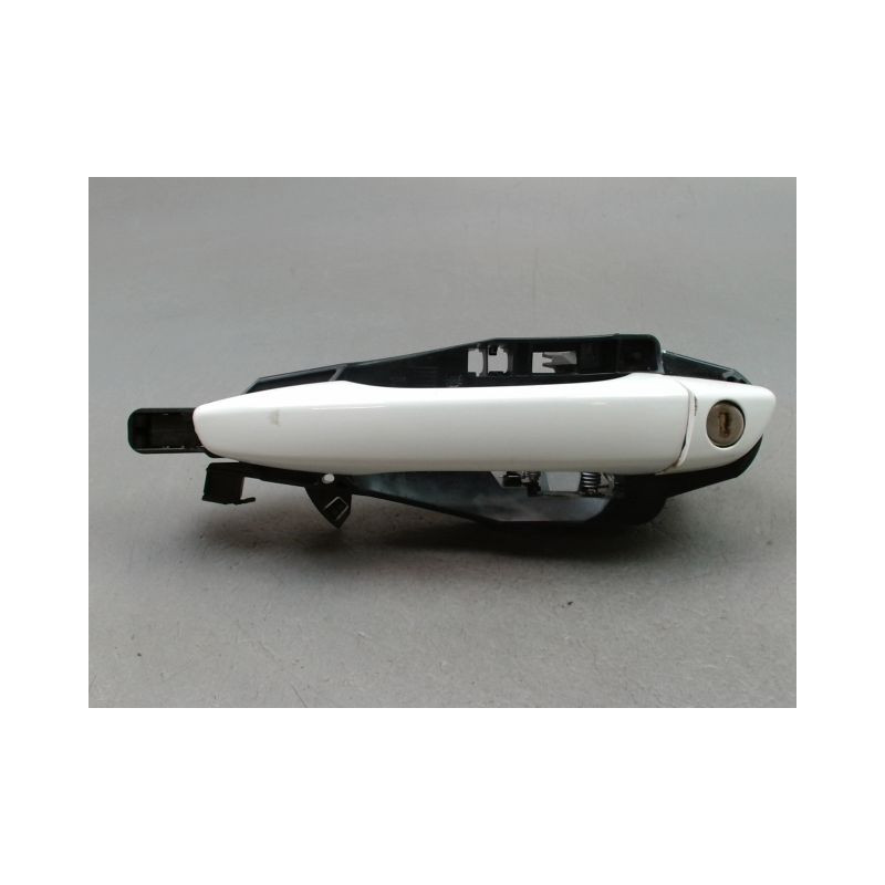POIGNEE EXTERIEURE PORTE AVANT GAUCHE PEUGEOT 208 2012-...