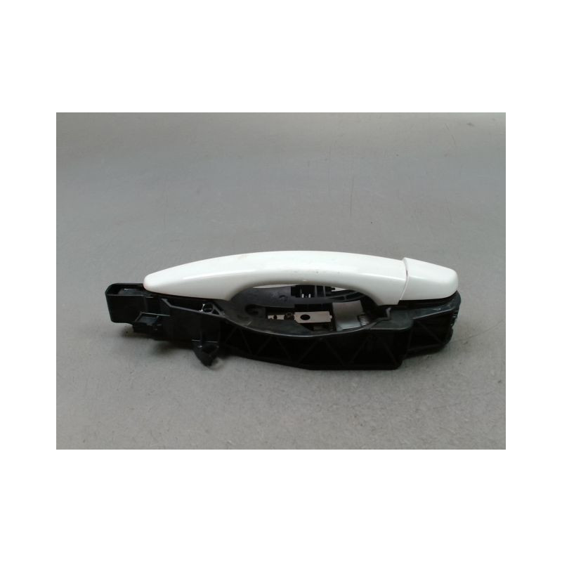 POIGNEE EXTERIEURE PORTE ARRIERE GAUCHE PEUGEOT 208 2012-...