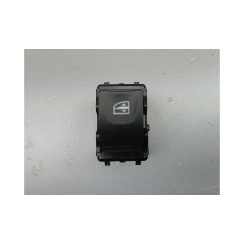 COMMANDE LEVE-GLACE PORTE AVD RENAULT ZOE