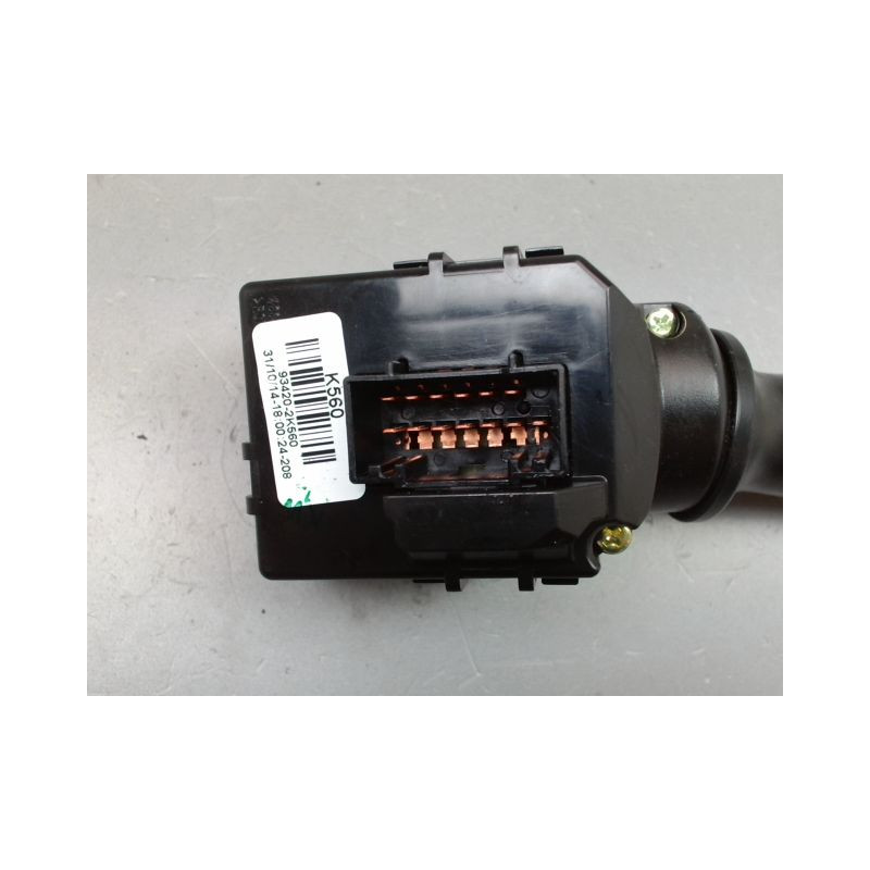 COMMANDE ESSUIE GLACE KIA VENGA 09-
