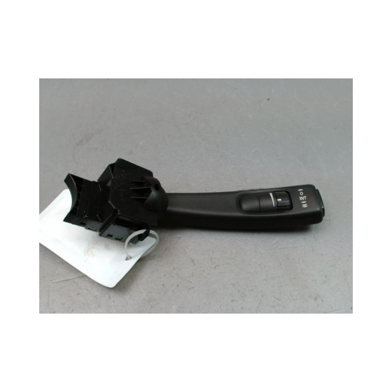 COMMANDE ESSUIE GLACE VOLVO V50