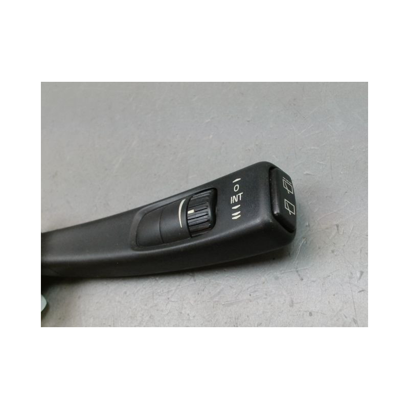 COMMANDE ESSUIE GLACE VOLVO V50