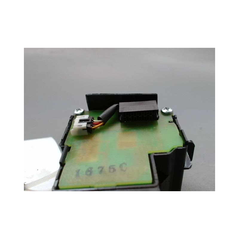 COMMANDE ESSUIE GLACE VOLVO V50