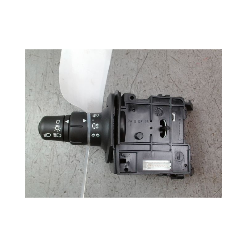 COMMANDE ECLAIRAGE RENAULT SCENIC MONOSP. II Phase 2 2006-2009
