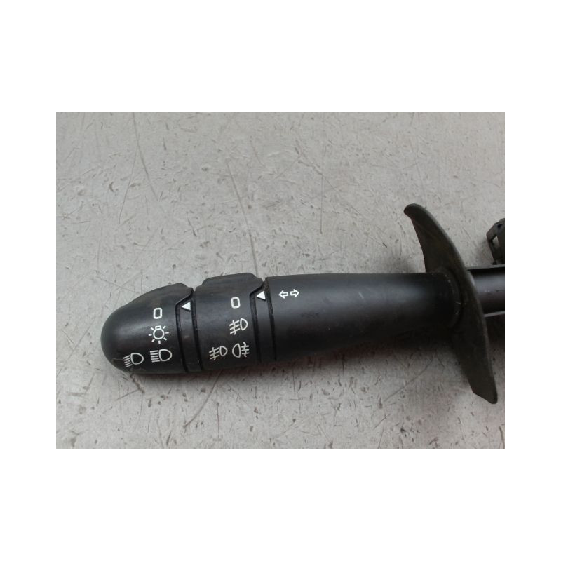 COMMANDE ECLAIRAGE RENAULT CLIO CAMPUS II Phase 1 2006-2009