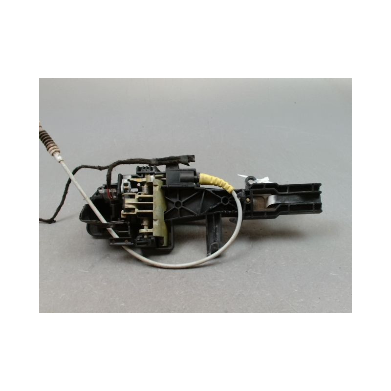 POIGNEE EXTERIEURE PORTE AVANT DROIT BMW SERIE 1 I Phase 2 (E87) 2007-2011