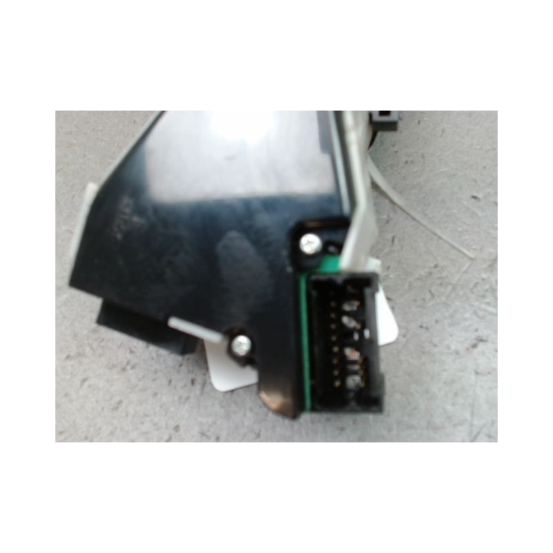 COMMANDE ESSUIE GLACE NISSAN X-TRAIL