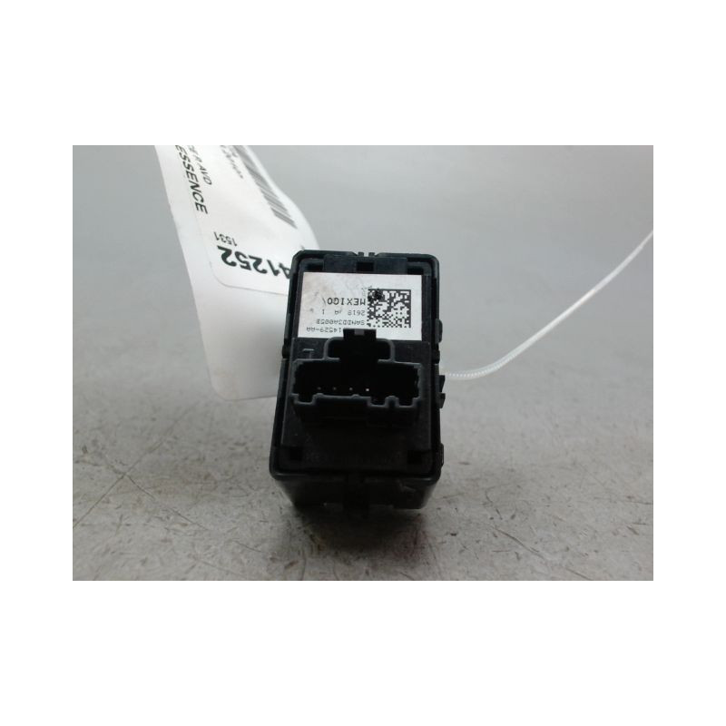 COMMANDE LEVE-GLACE PORTE AVD FORD FIESTA 2010-