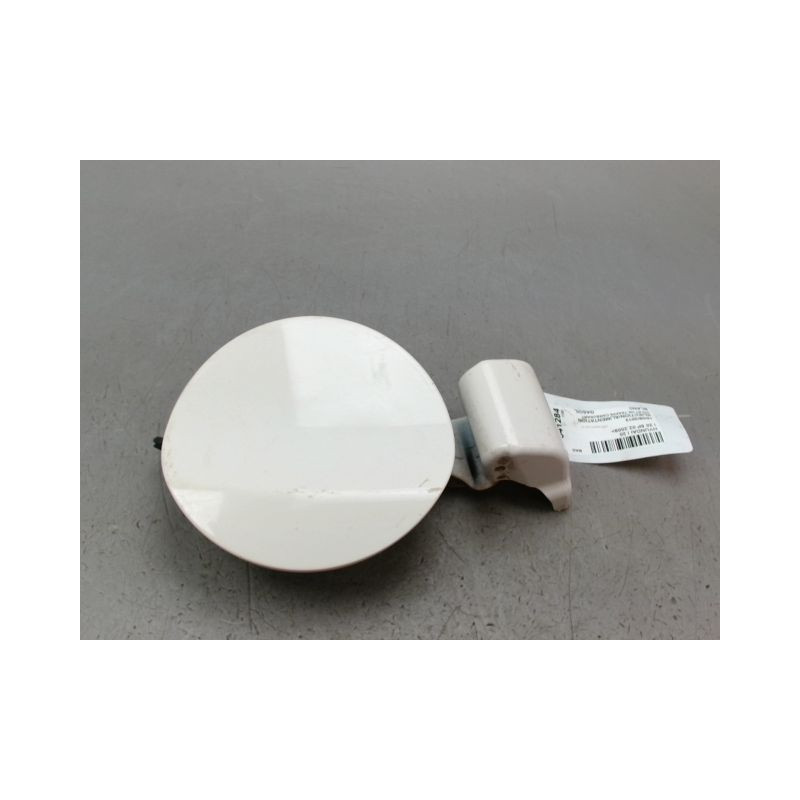 VOLET DE TRAPPE CARBURANT HYUNDAI I 20 2009-