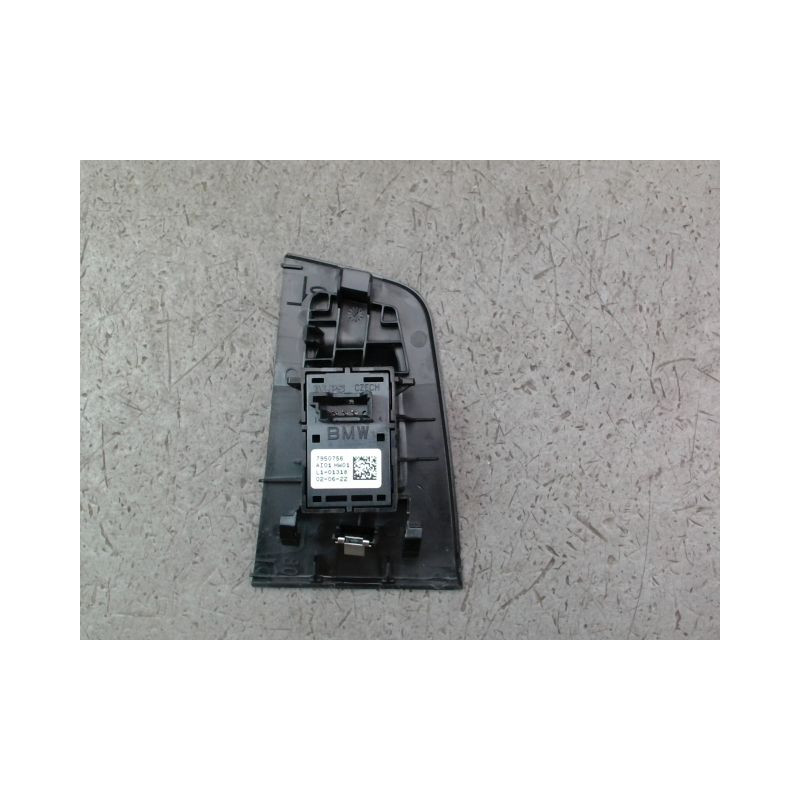 COMMANDE LEVE-GLACE PORTE AVD BMW SERIE 1