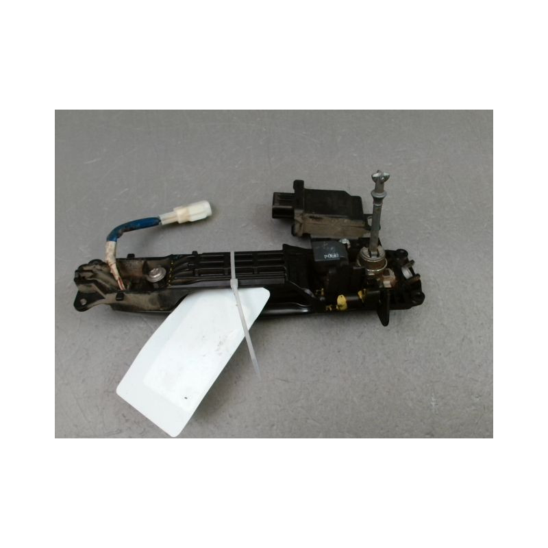 POIGNEE EXTERIEURE PORTE AVANT GAUCHE TOYOTA RAV4 BREAK III Phase 1 2006-2009