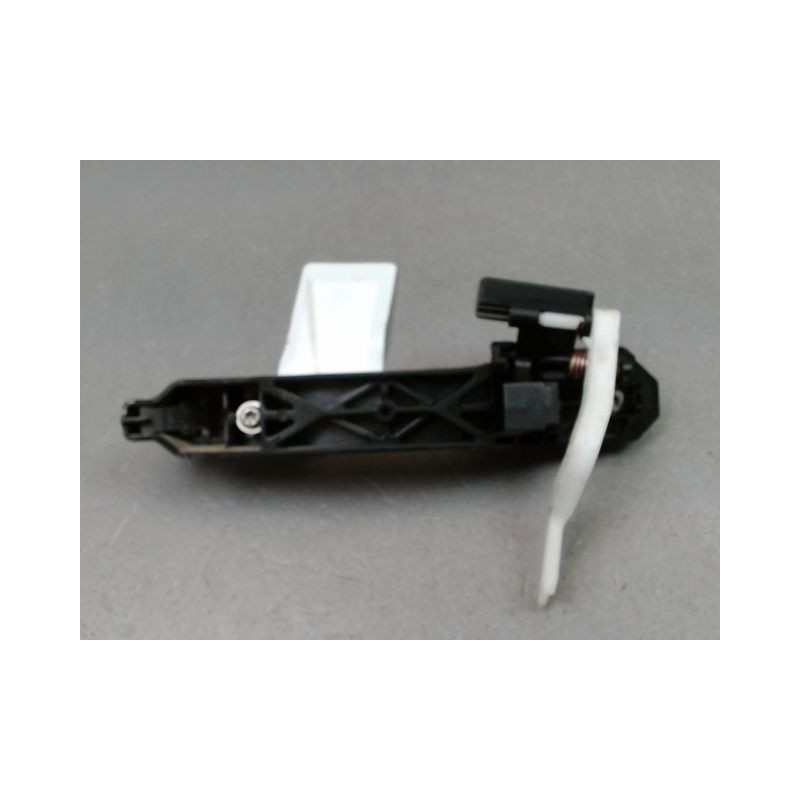 POIGNEE EXTERIEURE PORTE ARRIERE DROIT TOYOTA RAV4 BREAK III Phase 1 2006-2009