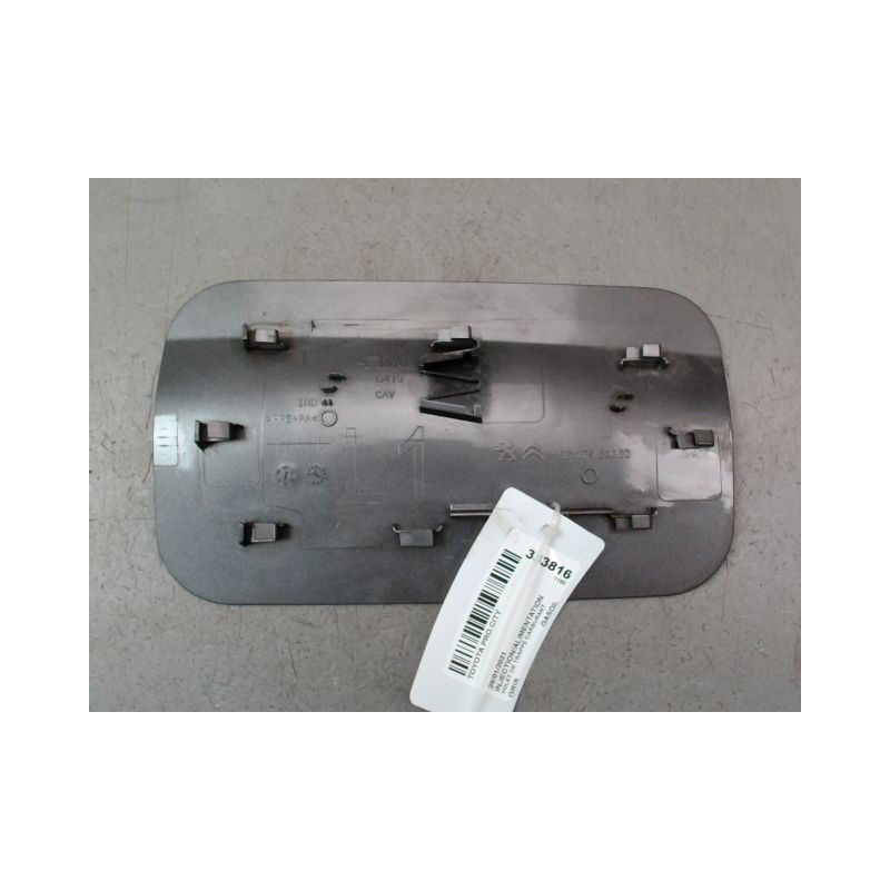 VOLET DE TRAPPE CARBURANT TOYOTA PRO.CITY