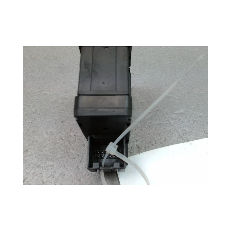 INTERIEUR COMMANDE FREIN A MAIN VOLKSWAGEN GOLF