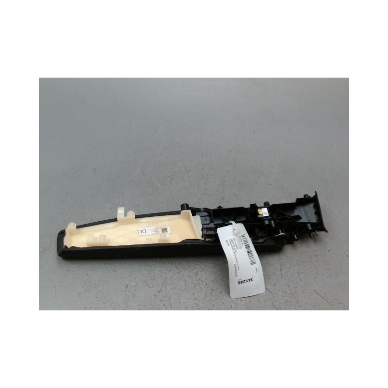 COMMANDE LEVE-GLACE PORTE AVD AUDI A1
