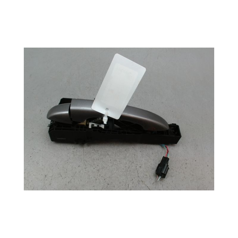 POIGNEE EXTERIEURE PORTE AVANT DROIT RENAULT MEGANE