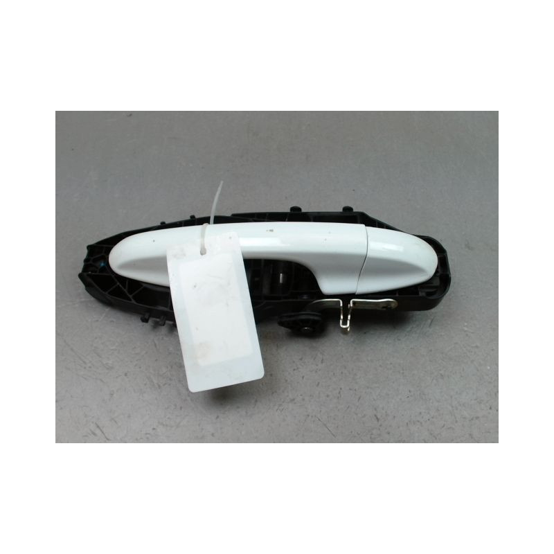 POIGNEE EXTERIEURE PORTE AVANT DROIT FORD FIESTA 2005-