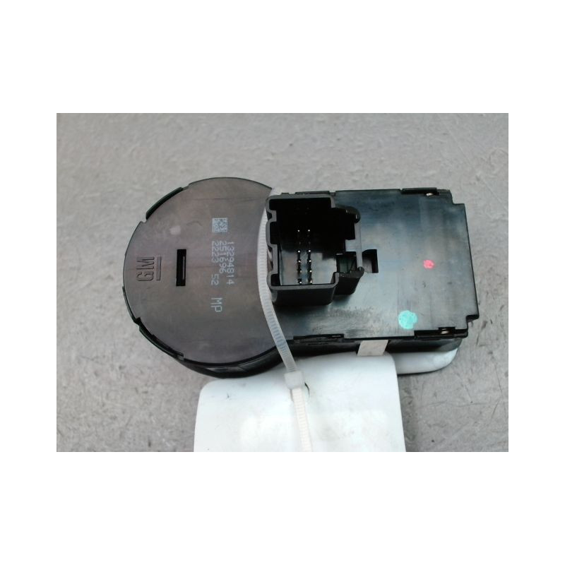 INTERIEUR COMMANDE PHARES OPEL MERIVA MONOSP. II Phase 2 (B) 2013-...