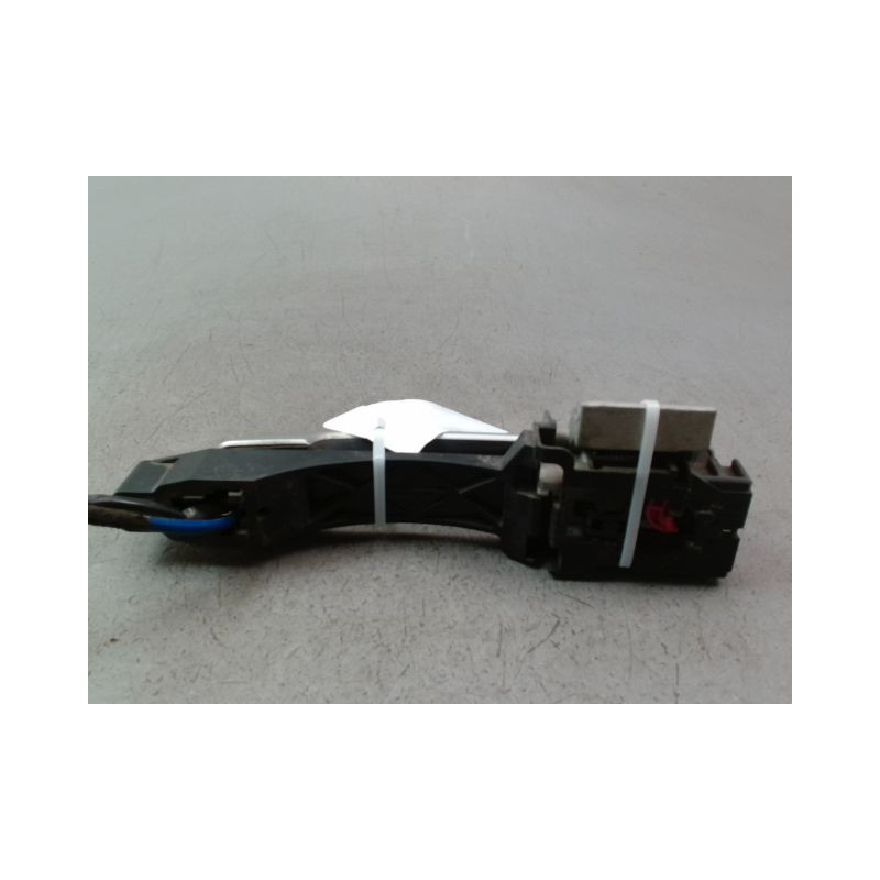 POIGNEE EXTERIEURE PORTE AVANT GAUCHE NISSAN QASHQAI BREAK I Phase 1 2007-2010