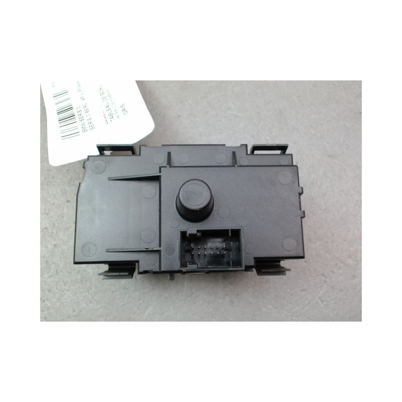 INTERIEUR COMMANDE PHARES BMW SERIE 3 BERL. V Phase 1 (E90) 2005-2008