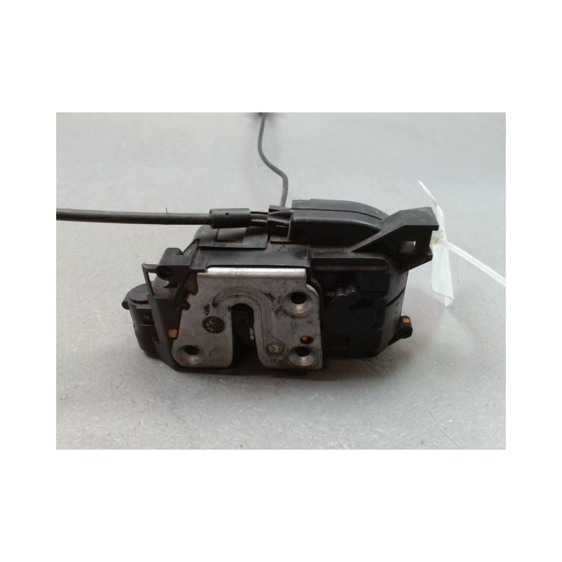 SYSTEME CONDAMNATION AVANT DROIT RENAULT CLIO ESTATE III Phase 2 2009-2014