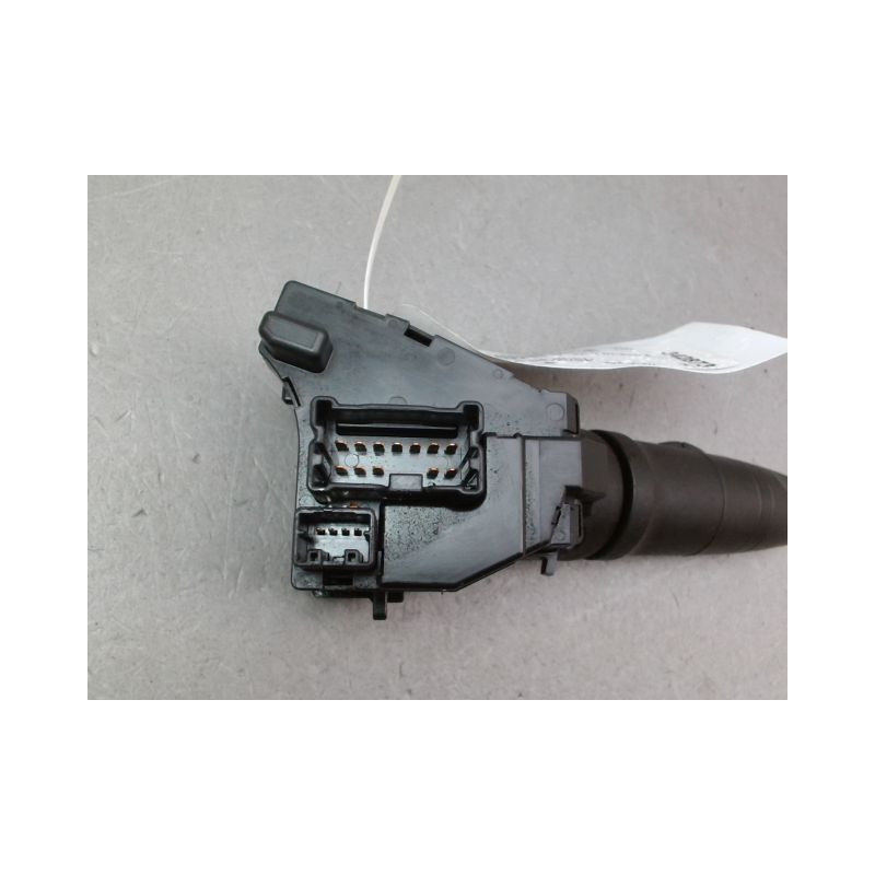 COMMANDE ECLAIRAGE NISSAN TERRANO BREAK II Phase 4 2002-2008