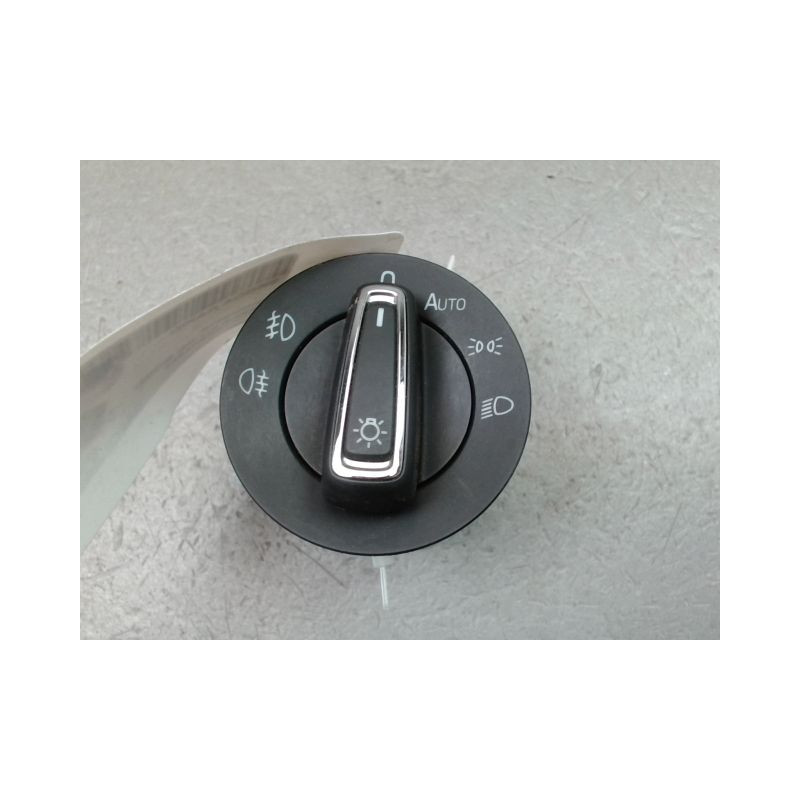 INTERIEUR COMMANDE PHARES SKODA RAPID