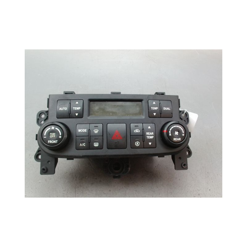 COMMANDE DE CHAUFFAGE KIA CARNIVAL/SEDONA MONOSP. II 2006-2010