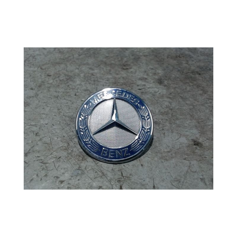 SIGLE CALANDRE MERCEDES CLASSE A 2004-