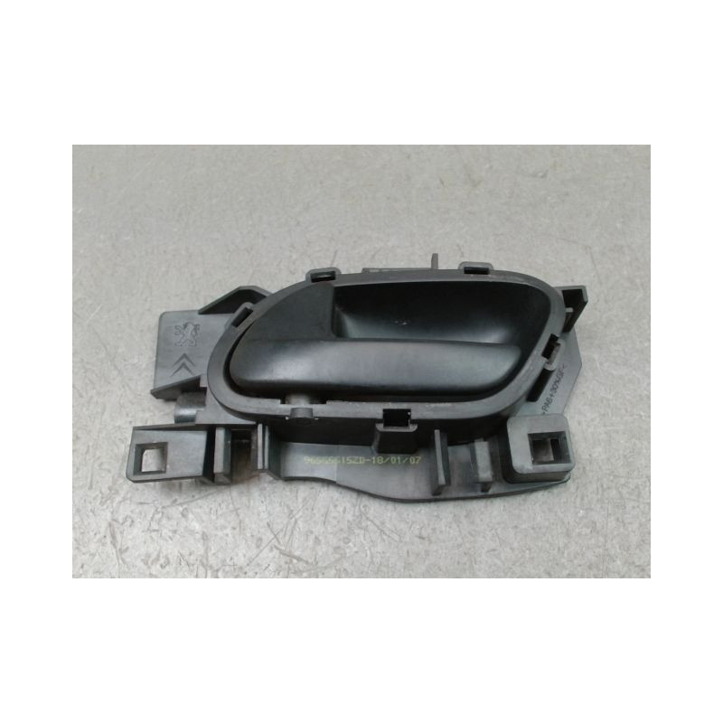 POIGNEE INTERIEURE PORTE AVANT GAUCHE CITROEN JUMPY FG II Empatt.3000 2007-...
