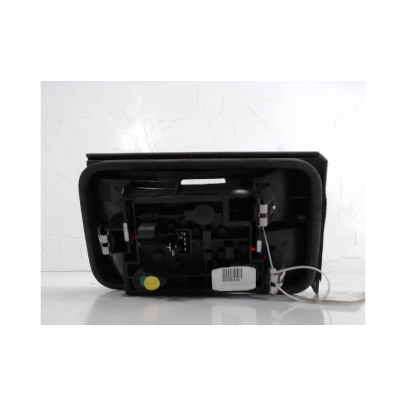 FEU ARRIERE INTERIEUR GAUCHE CITROEN XANTIA 97-2002