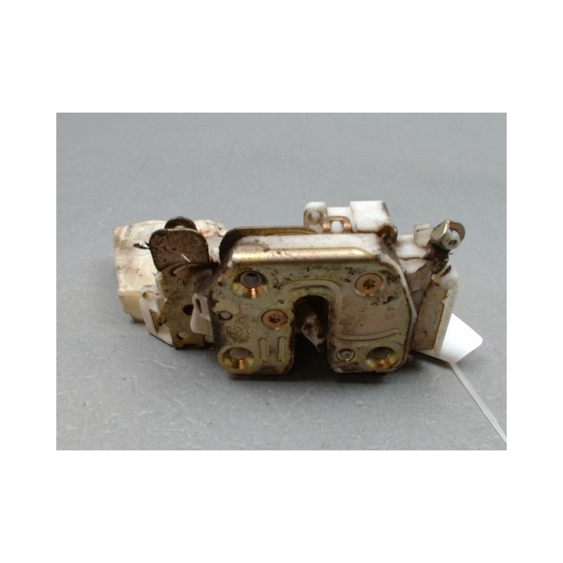SYSTEME CONDAMNATION AVANT GAUCHE NISSAN PICK-UP PICKUP 2P III Phase 2 2002-2006