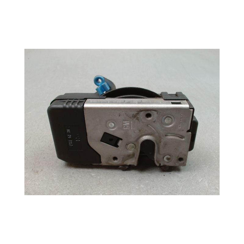 SYSTEME CONDAMNATION AVANT DROIT OPEL VIVARO C1 F2700 4P