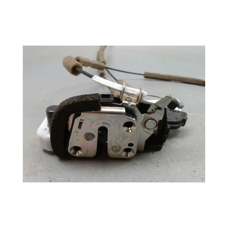 SYSTEME CONDAMNATION AVANT DROIT NISSAN X - TRAIL 2004-