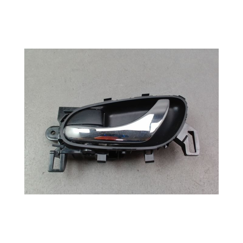 POIGNEE INTERIEURE PORTE ARRIERE GAUCHE NISSAN X - TRAIL 2004-