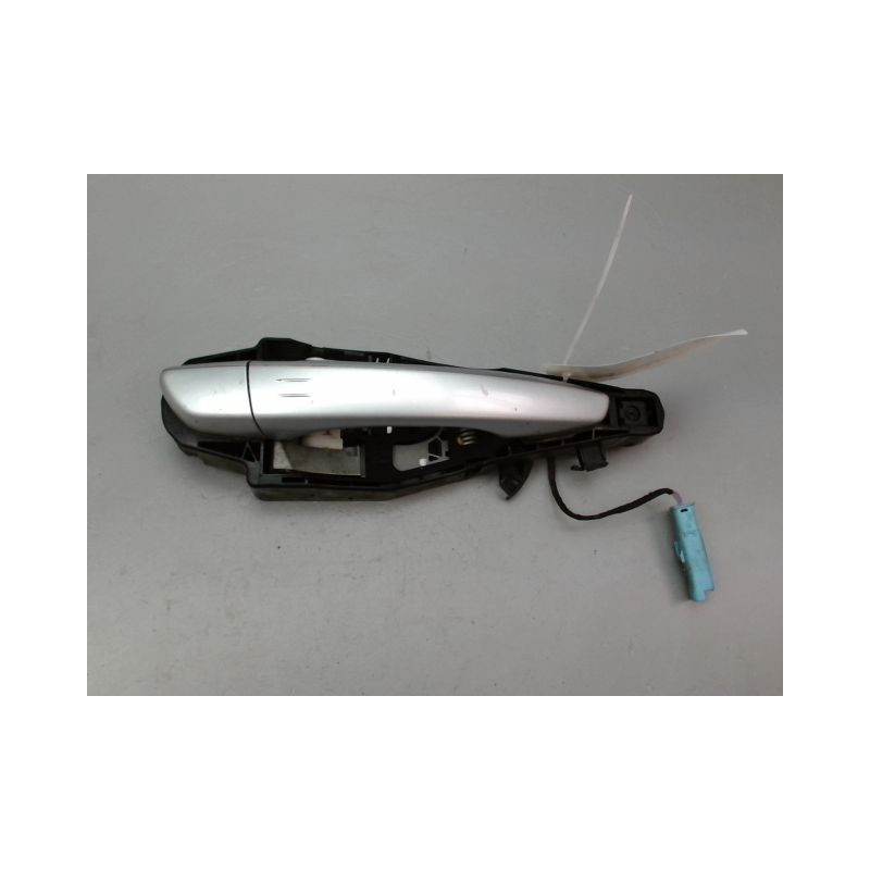 POIGNEE EXTERIEURE PORTE AVANT DROIT PEUGEOT 508 2010-