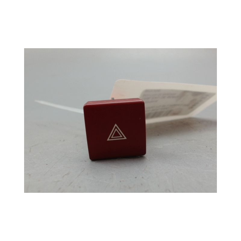 BOUTON DE WARNING CITROEN BERLINGO FG II Phase 2 (B9) 2012-2015
