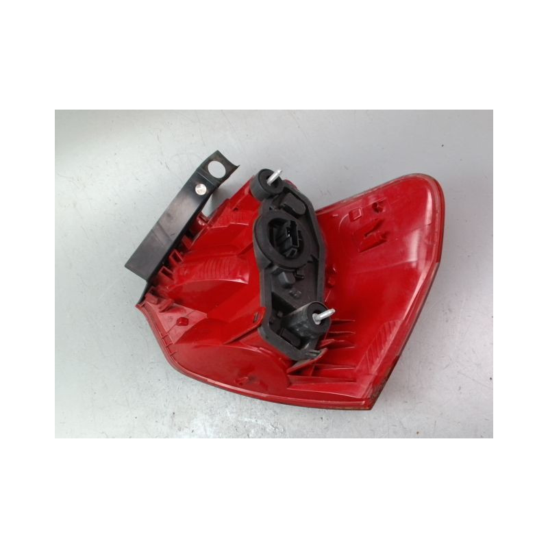 FEU ARRIERE GAUCHE  CITROEN C5 BERL. II (X7) 2008-...