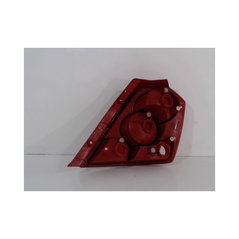 FEU ARRIERE GAUCHE  CHEVROLET KALOS 01/05-