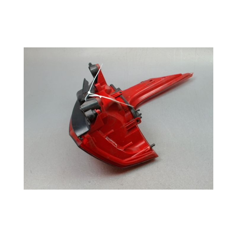 FEU ARRIERE GAUCHE  PEUGEOT 5008 MONOSP. I Phase 1 2009-2013