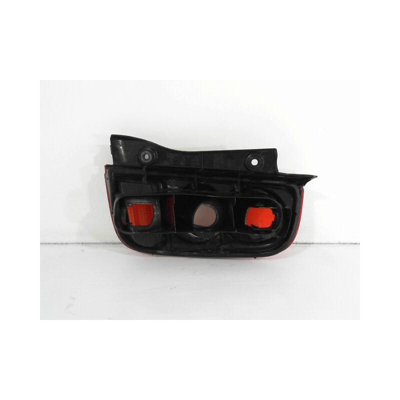 FEU ARRIERE DROIT NISSAN MICRA 2003-2005