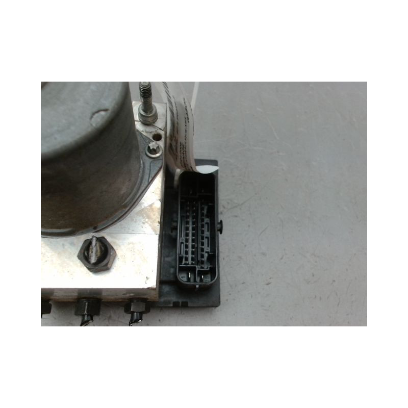 UNITE HYDRAULIQUE ABS AUDI A4 BERL. II Phase 2 2004-2008