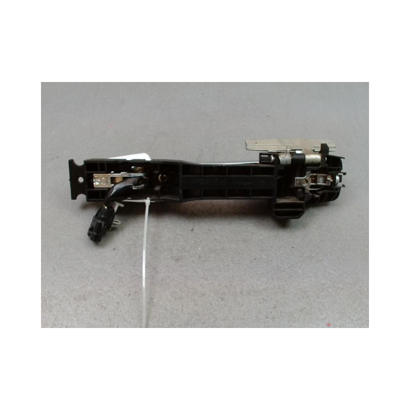 POIGNEE EXTERIEURE PORTE AVANT DROIT NISSAN X - TRAIL 2004-