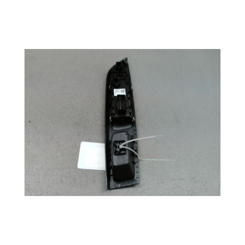 COMMANDE LEVE-GLACE PORTE AVG OPEL CORSA 2010-