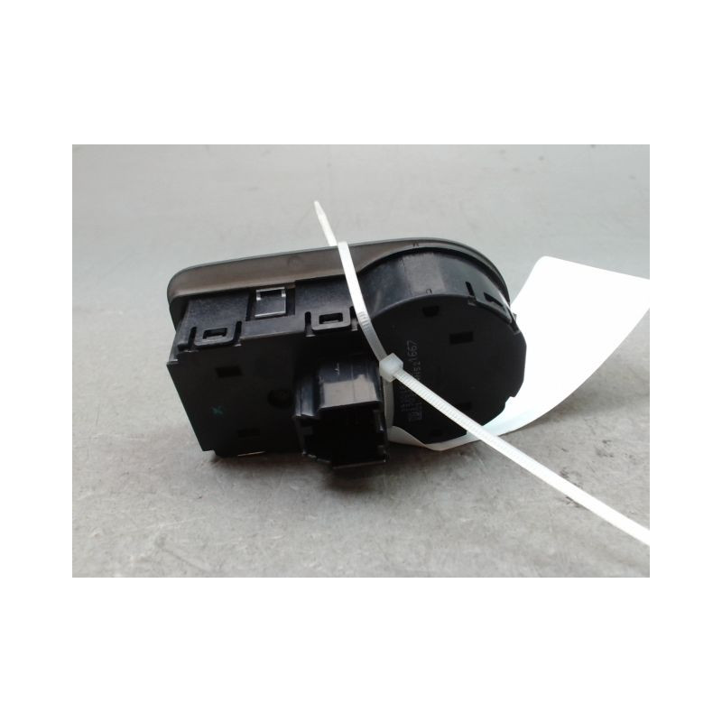 INTERIEUR COMMANDE PHARES OPEL CORSA 2010-